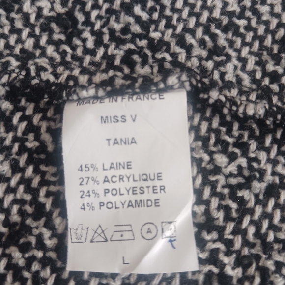 Tweed Fitted Jacket - Picture 5 of 5